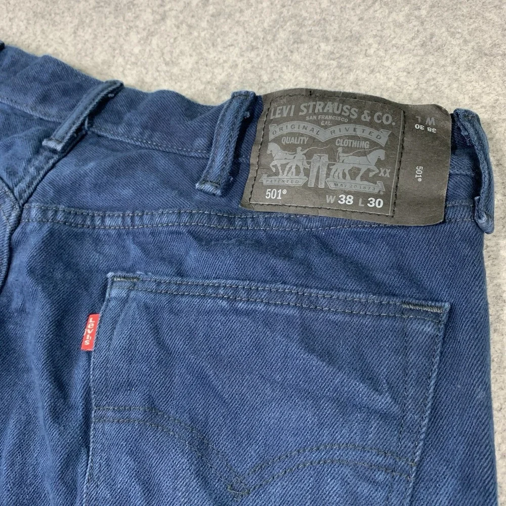 Levi's 501 Jeans Size 38x30 (36x27) MensDenim Straight Leg Button Fly Indigo